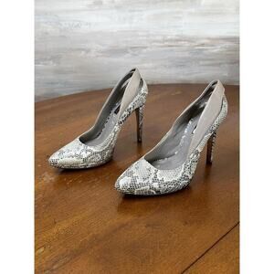 BCBG Maxazria Womens Leather Snake Print 5" Heels Size 6 Stilettos